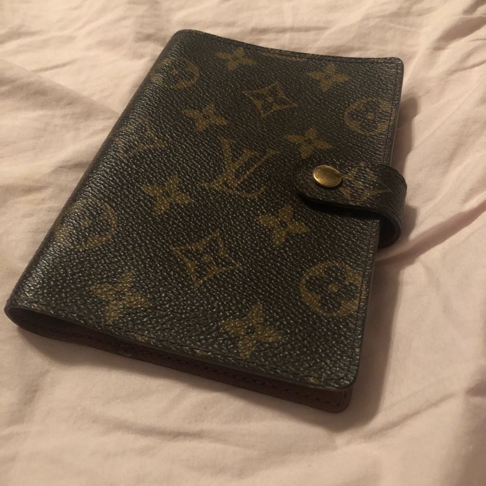 Louis Vuitton monogram agenda - Picture 1 of 7